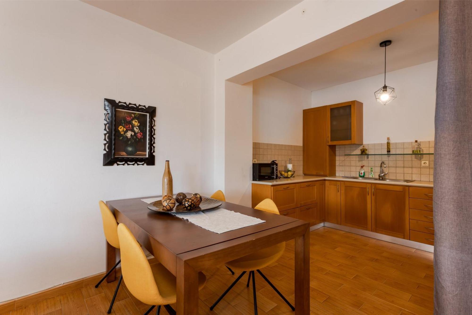 Zen Serenity Retreat With Great Outdoors, Pool & Parking Aptera 외부 사진