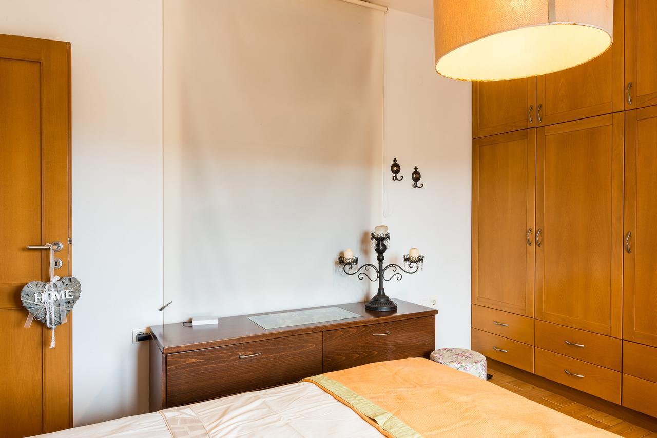 Zen Serenity Retreat With Great Outdoors, Pool & Parking Aptera 외부 사진